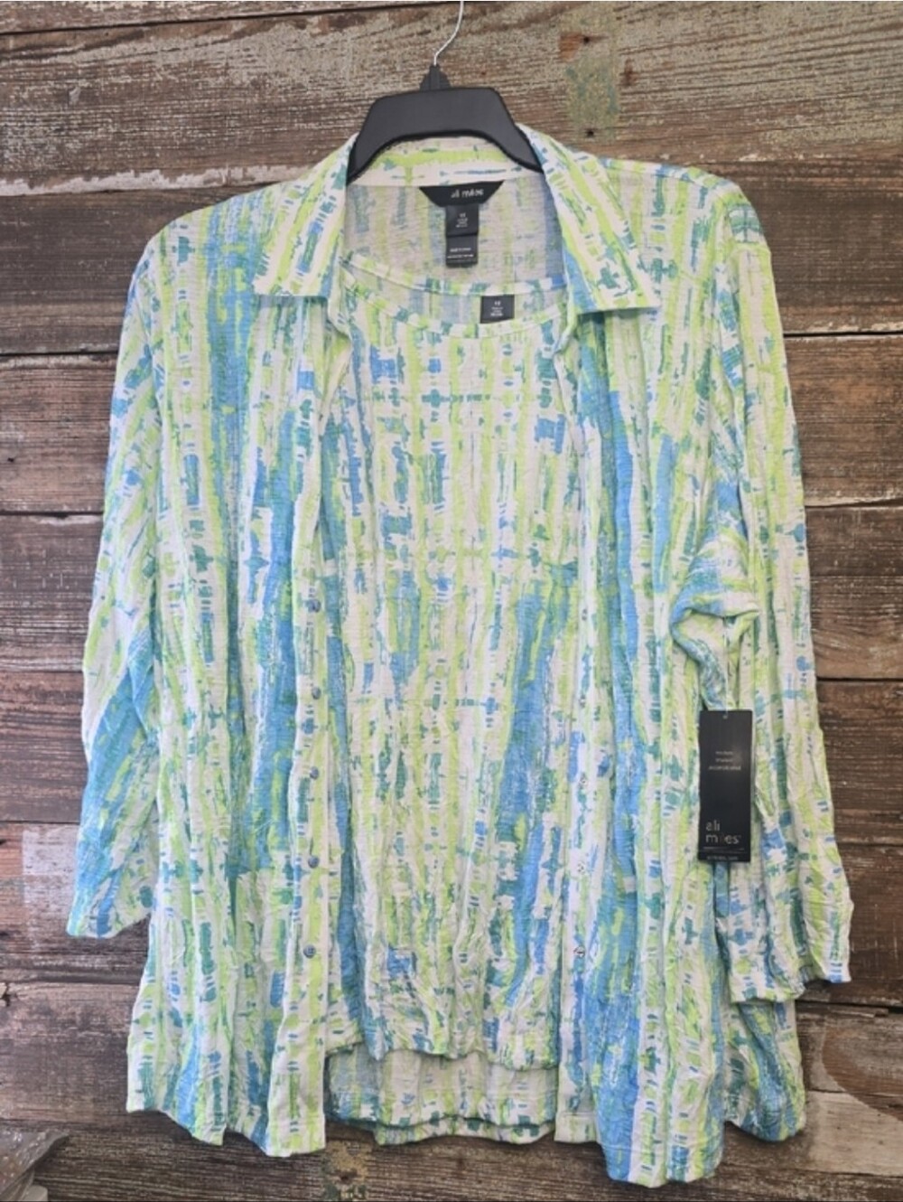 Ali Miles Blue Green White Patterned Tunic Top